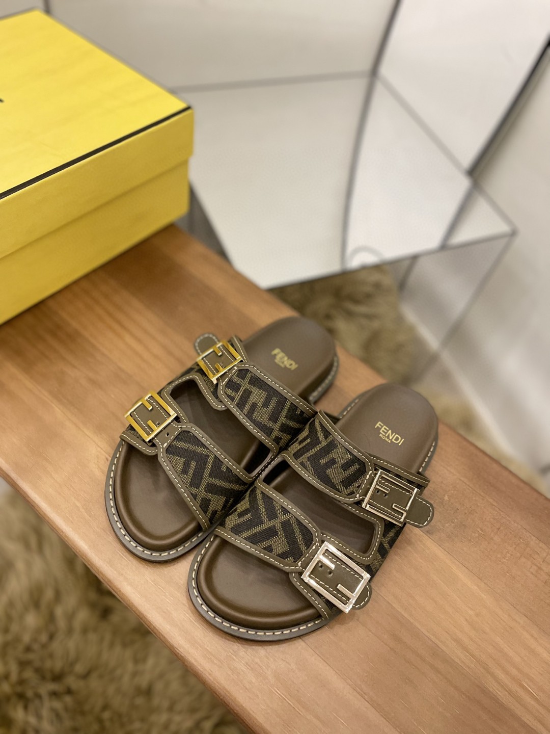 Fendi Feel Slides Brown For Men