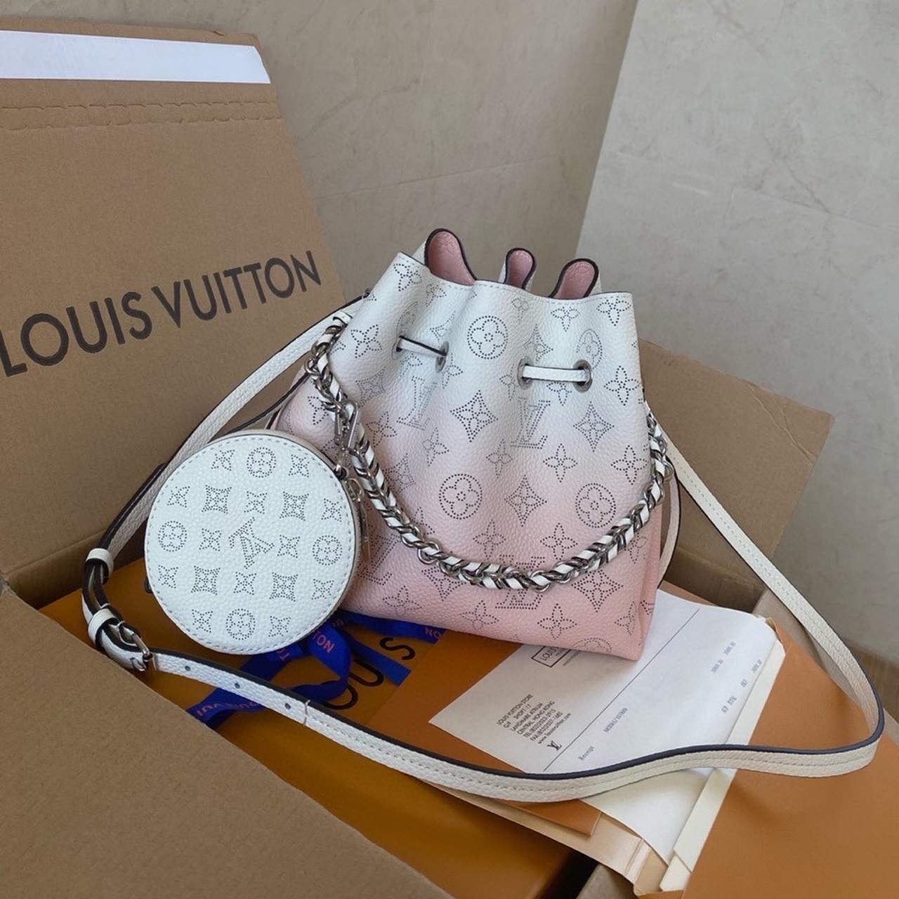Louis Vuitton Bella Bucket Bag Pink For Women, Women’s Handbags, Shoulder And Crossbody Bags 7.5in/19cm LV M57855