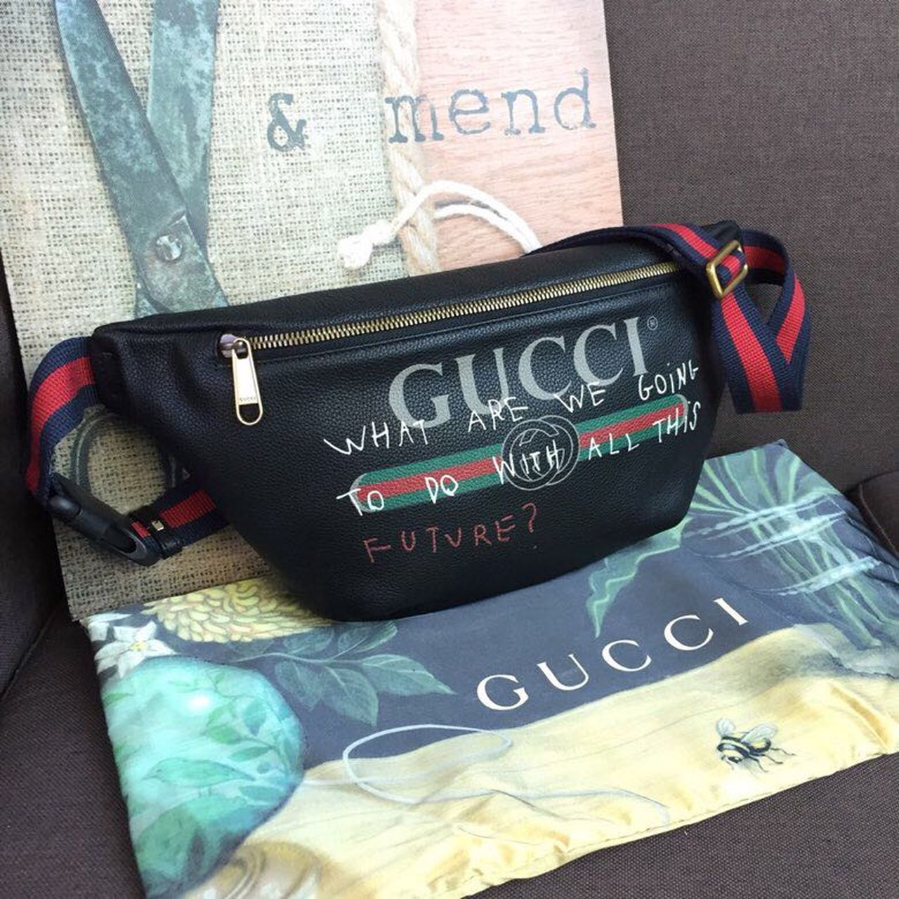 Gucci Print Waist Belt Bag Black For Women And Men 15in/39cm Gucci 530412