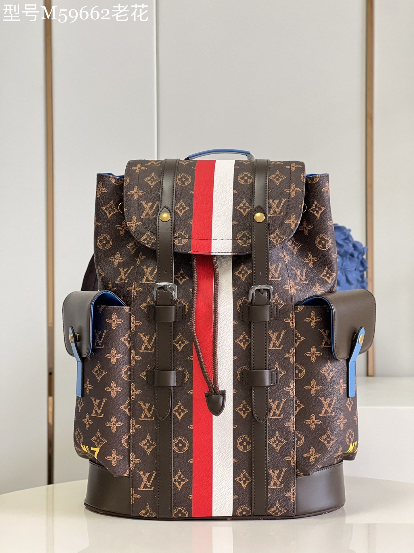 Louis Vuitton Christopher MM Monogram For Men, Men’s Bags, Men’s Backpacks 17.3in/44cm LV M59662