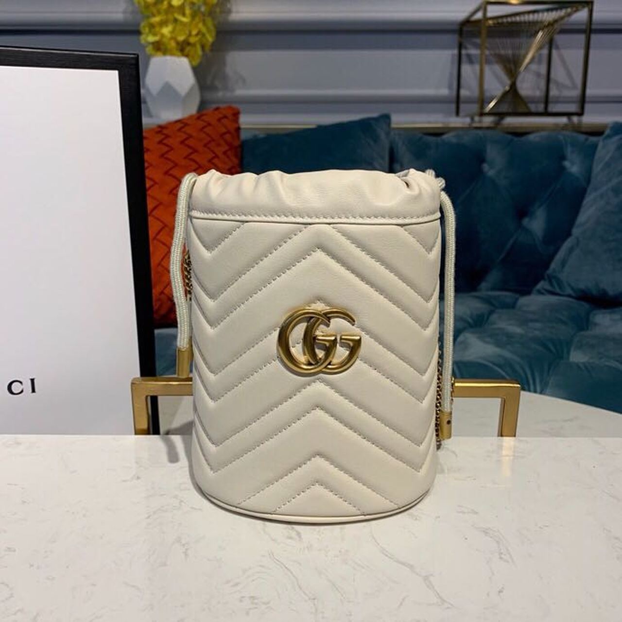 Gucci Marmont Mini Bucket Bag White Matelassé Chevron For Women 6in/13cm Gucci 575163 DTDRT 9022
