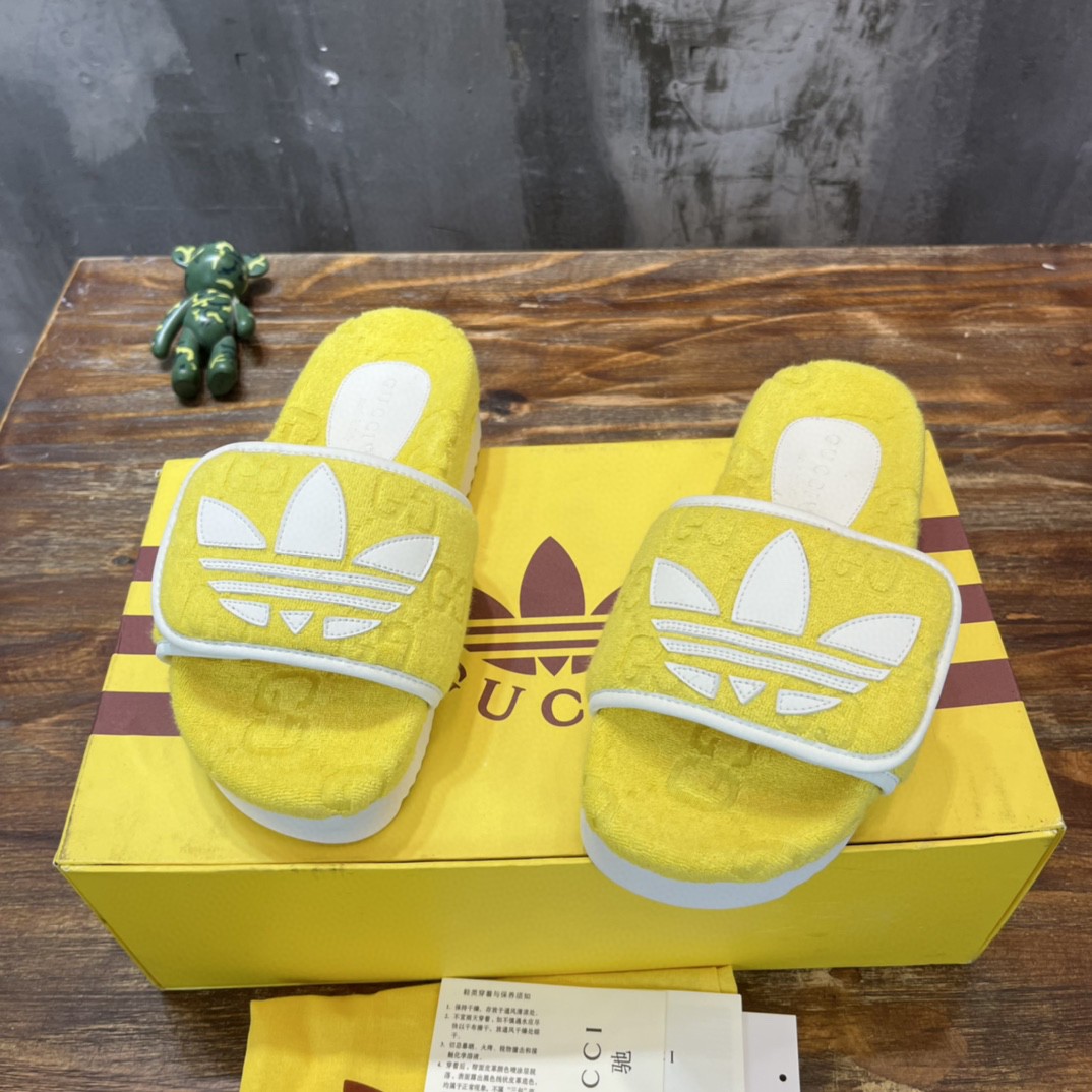 Gucci x Adidas Men’s Sandal With Platform And Gucci Yellow For Men 702398 UU010 7171
