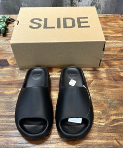 adidas yeezy Slides Onyx Black For Women HQ6448