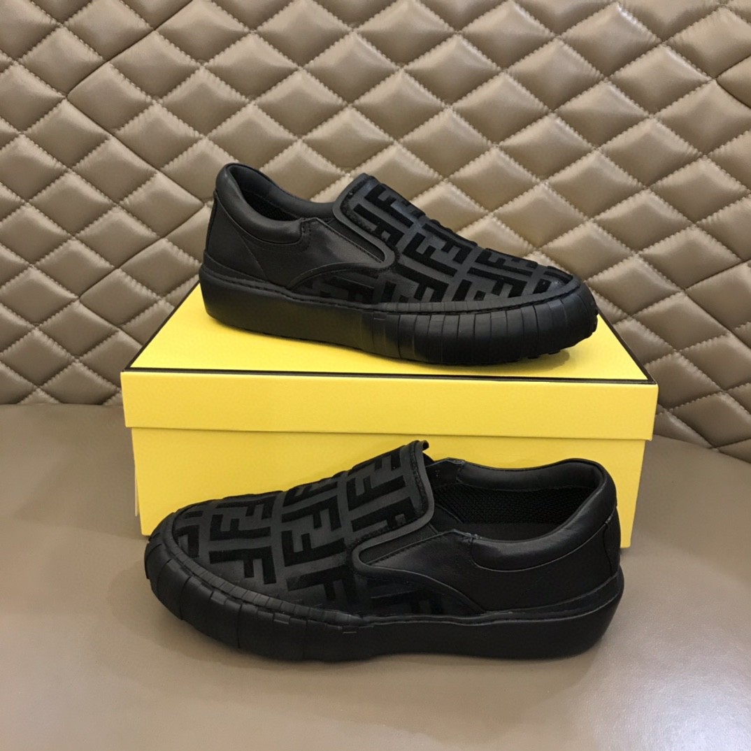 Fendi Force Slip On Sneakers Black For Men 7E1454