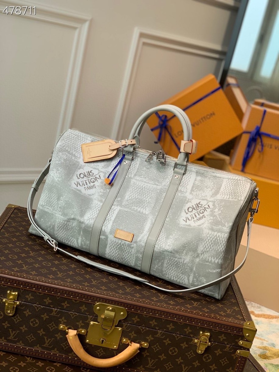 Louis Vuitton Keepall Bandouliere 50 Damier Salt Canvas Stone Grey For Men, Men’s Bags, Travel Bags 19.7in/50cm LV N50069