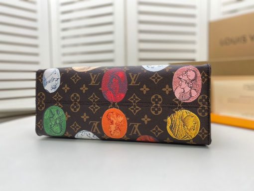 Louis-Vuitton-ONTHEGO-Monogram-Cameo-MM-M59245-Coin_4.jpg