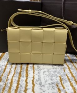 Bottega Veneta Cassette Bag For Women 9.1in/23cm In Zest Washed 666870V17H17405
