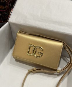 Dolce & Gabbana 3.5 Clutch Gold For Women 8.3in/21cm DG 