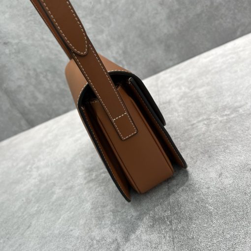 a37d4cc8.jpg