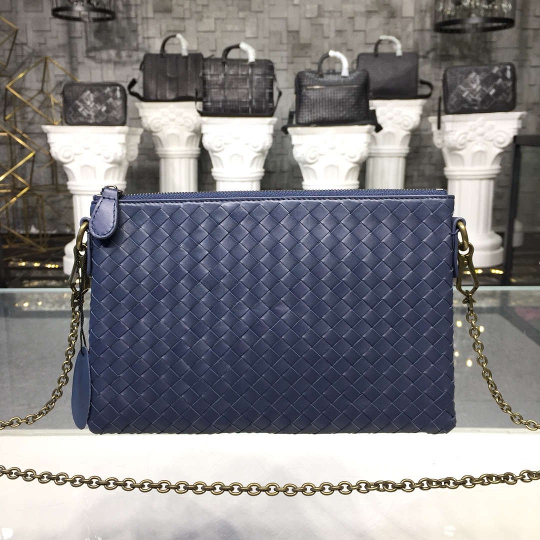 Bottega Veneta Chain Shoulder Bag Blue, For Women, Women’s Bags 9.6in/24.5cm