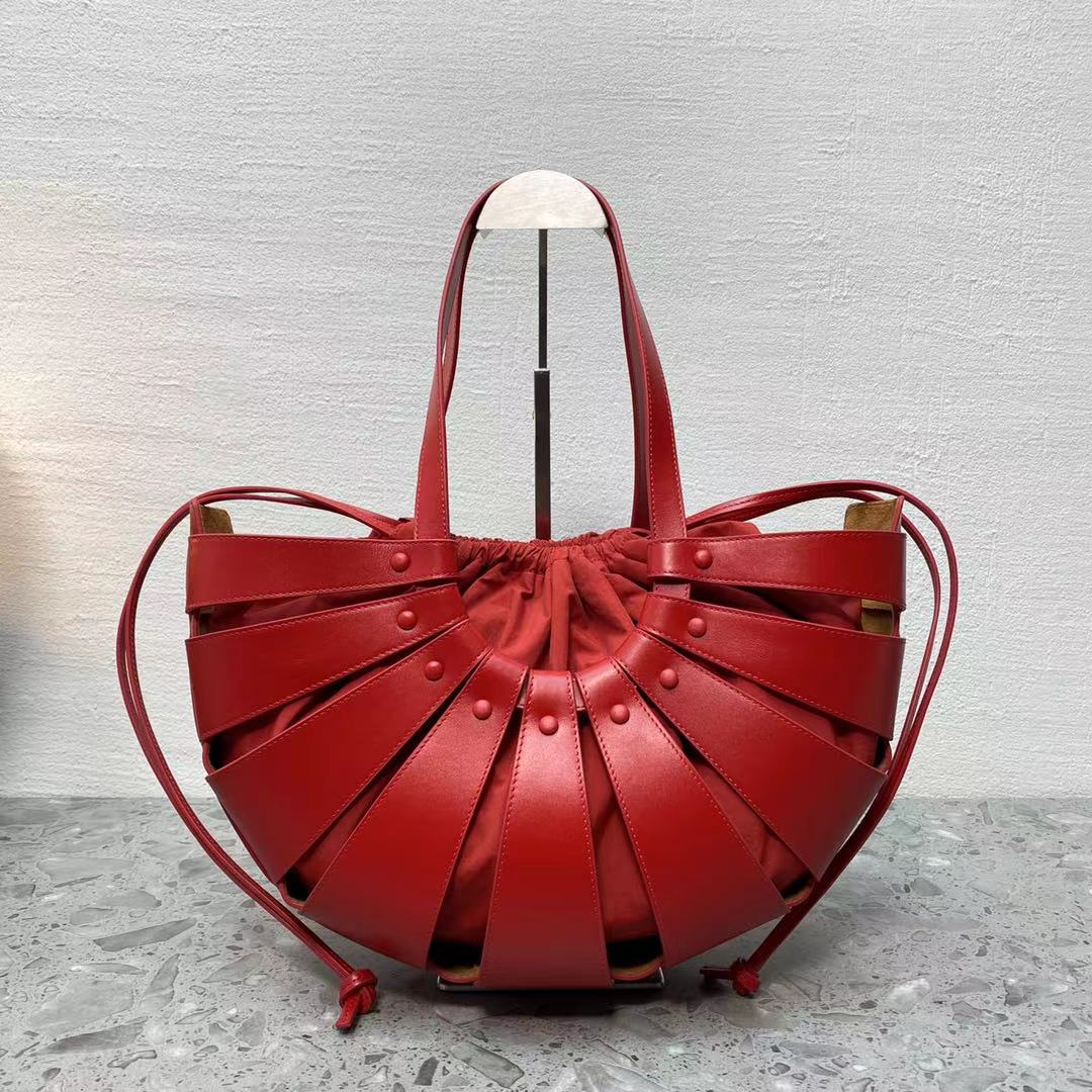 Bottega Veneta Medium Shoulder Bag Red, For Women, Women’s Bags 8.6in/22cm