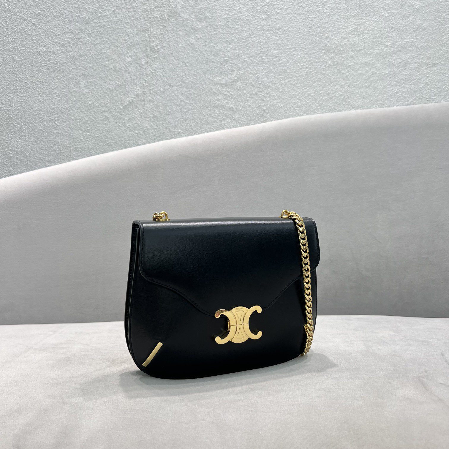 Celine Chain Besace Triomphe Black For Women 10in/24.5cm 199273BF4.38NO