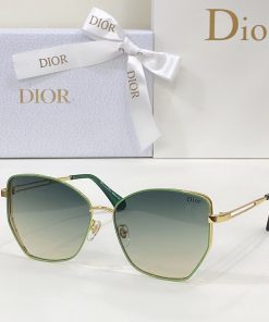 Miss Dior B2U