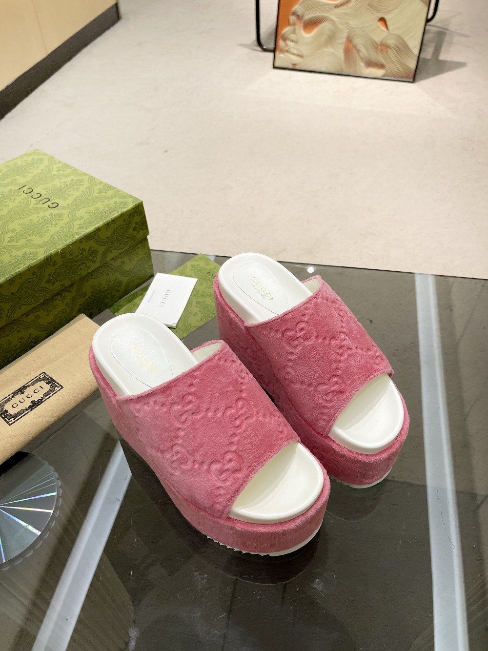 Gucci Women’s Gucci Platform Sandal Pink For Women GG