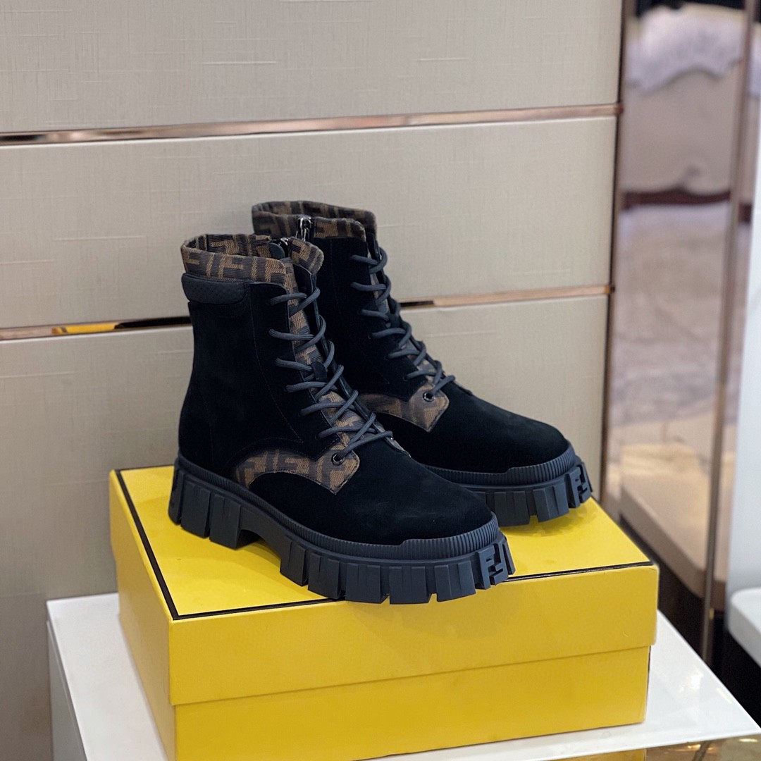 Fendi Force High Tops Boots Brown For Men 7U1458