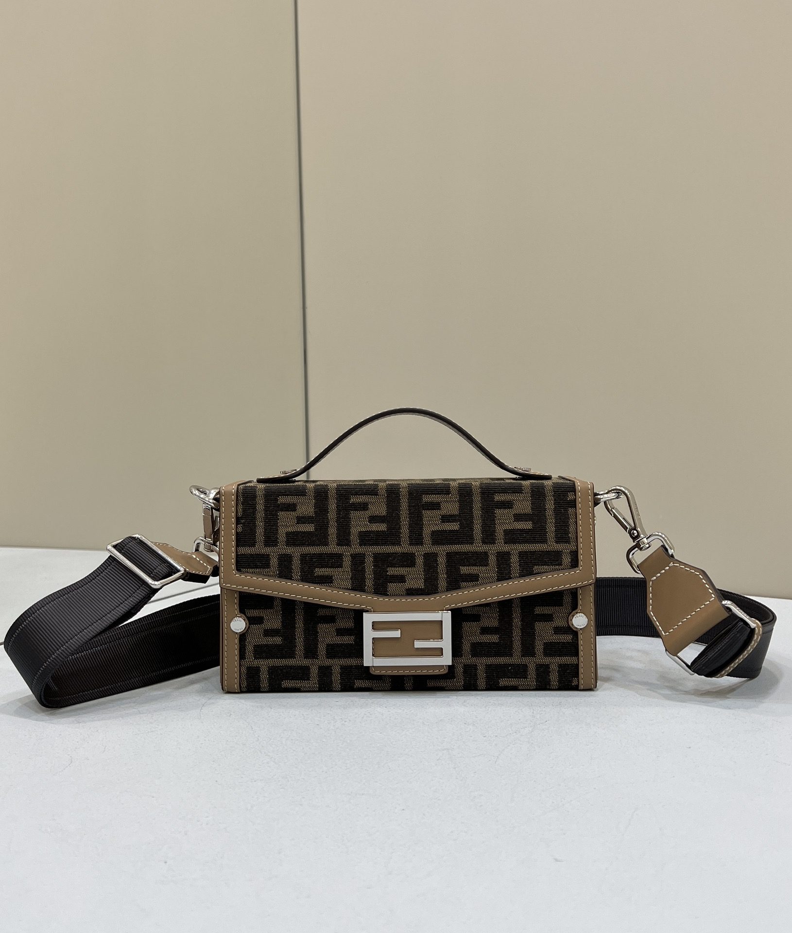 Fendi Mon Baguette Soft Trunk Brown Bag For Woman 21.5cm/8.5in