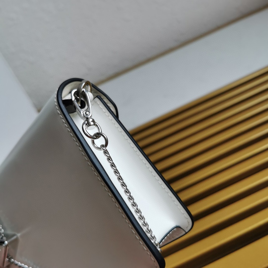 27184e5c.jpg