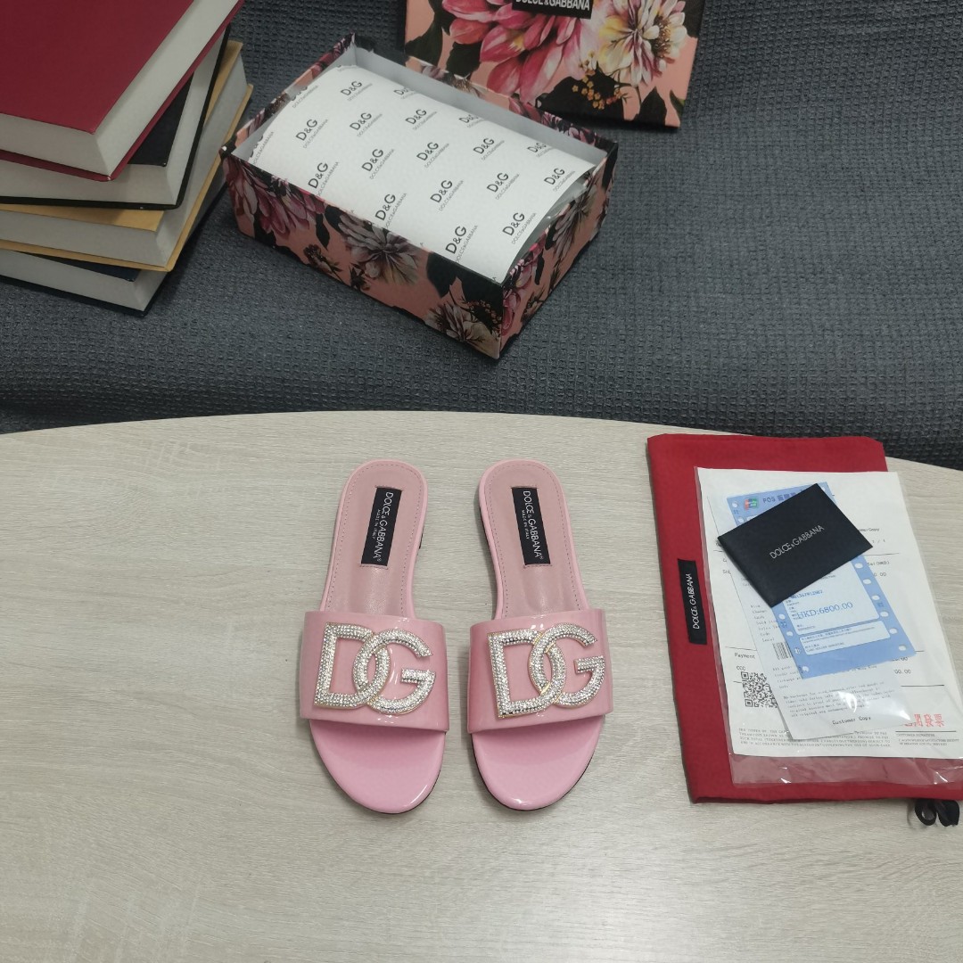 Dolce & Gabbana Foiled Iguana-Print Slides With Rhinestone-Detailed DG Logo Pink For Women DG Shoes