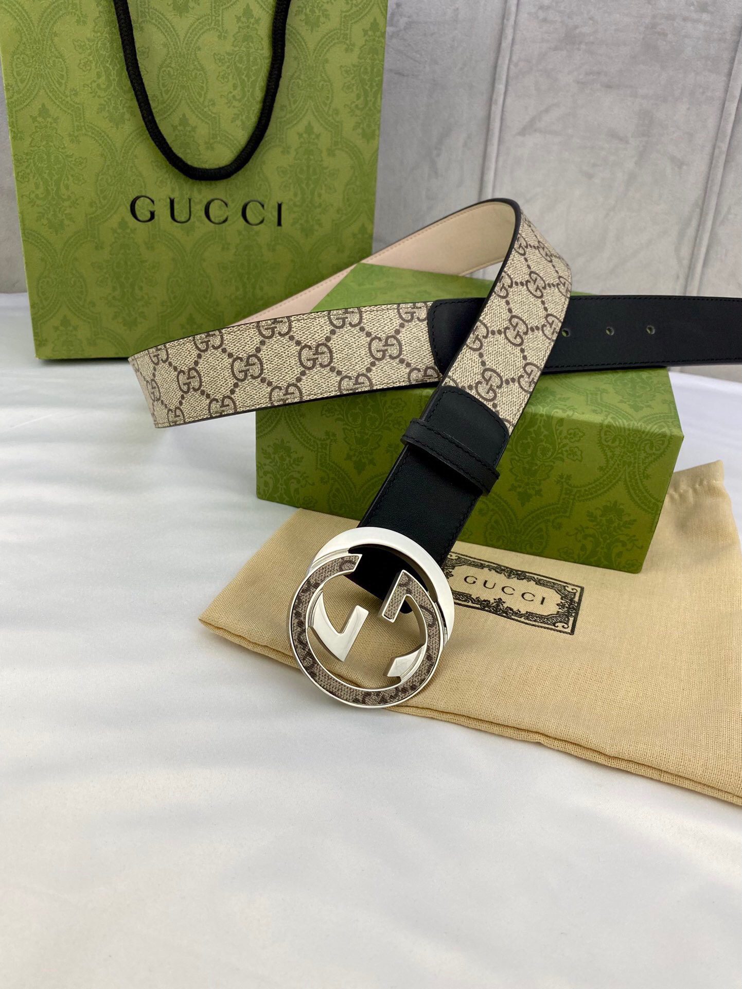 GUCCI Supreme Belt With Interlocking G Buckle Beige/Ebony And Black Gucci Supreme Canvas For Women, Women Belt