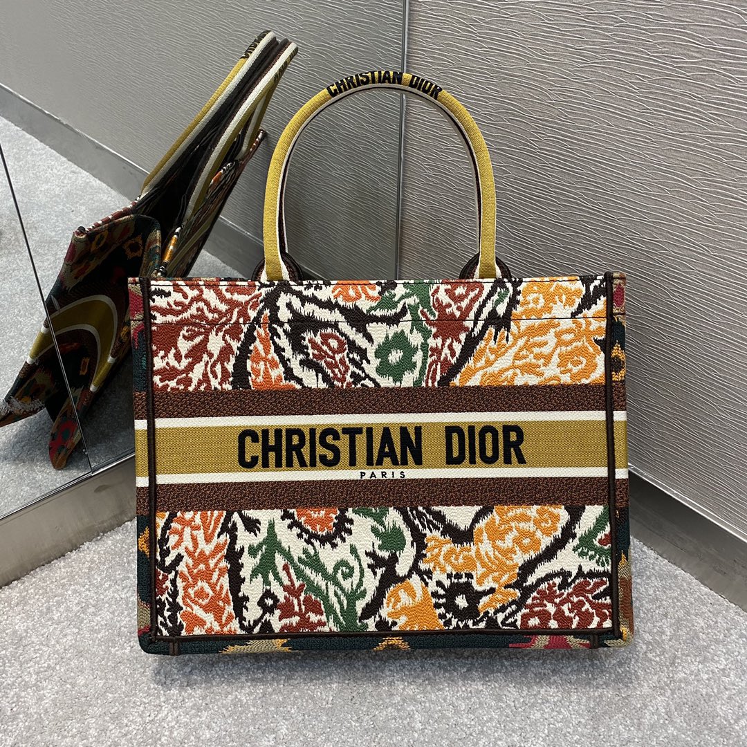 Christian Dior Medium Dior Book Tote Multicolor For Women 14in/36cm CD