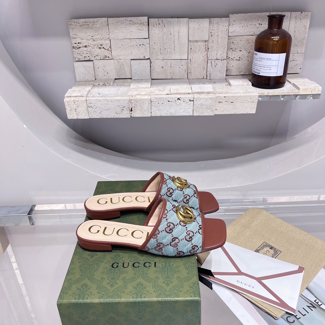 Gucci Women’s Gucci Raffia Effect Slide Brown For Women GG