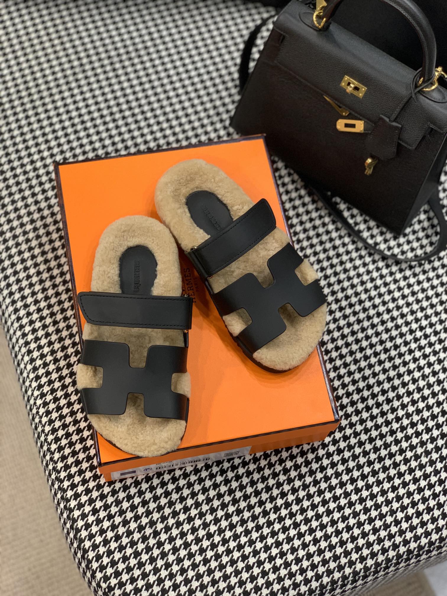 Hermes Chypre Sandal Black For Women