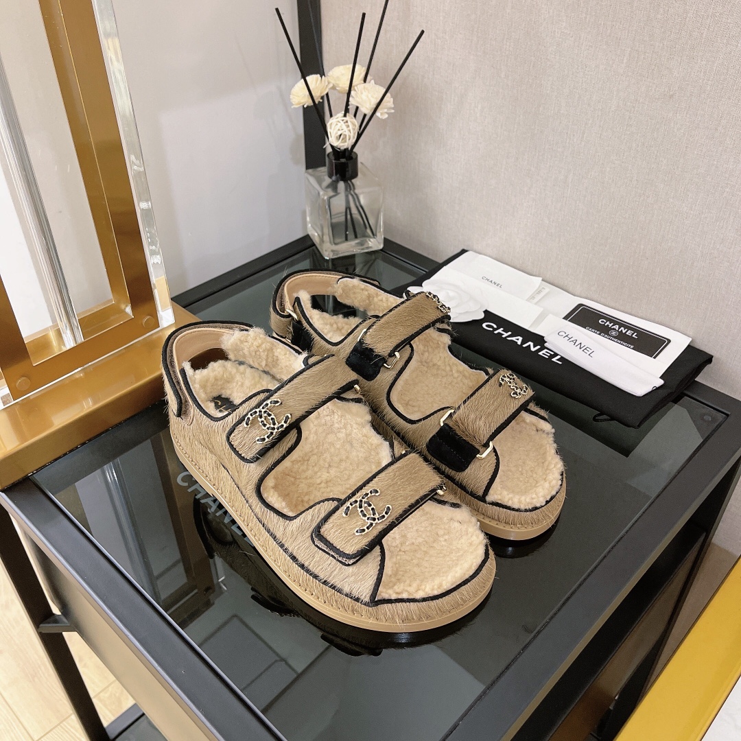 Chanel Women’s Sandals With Lining Beige For Women