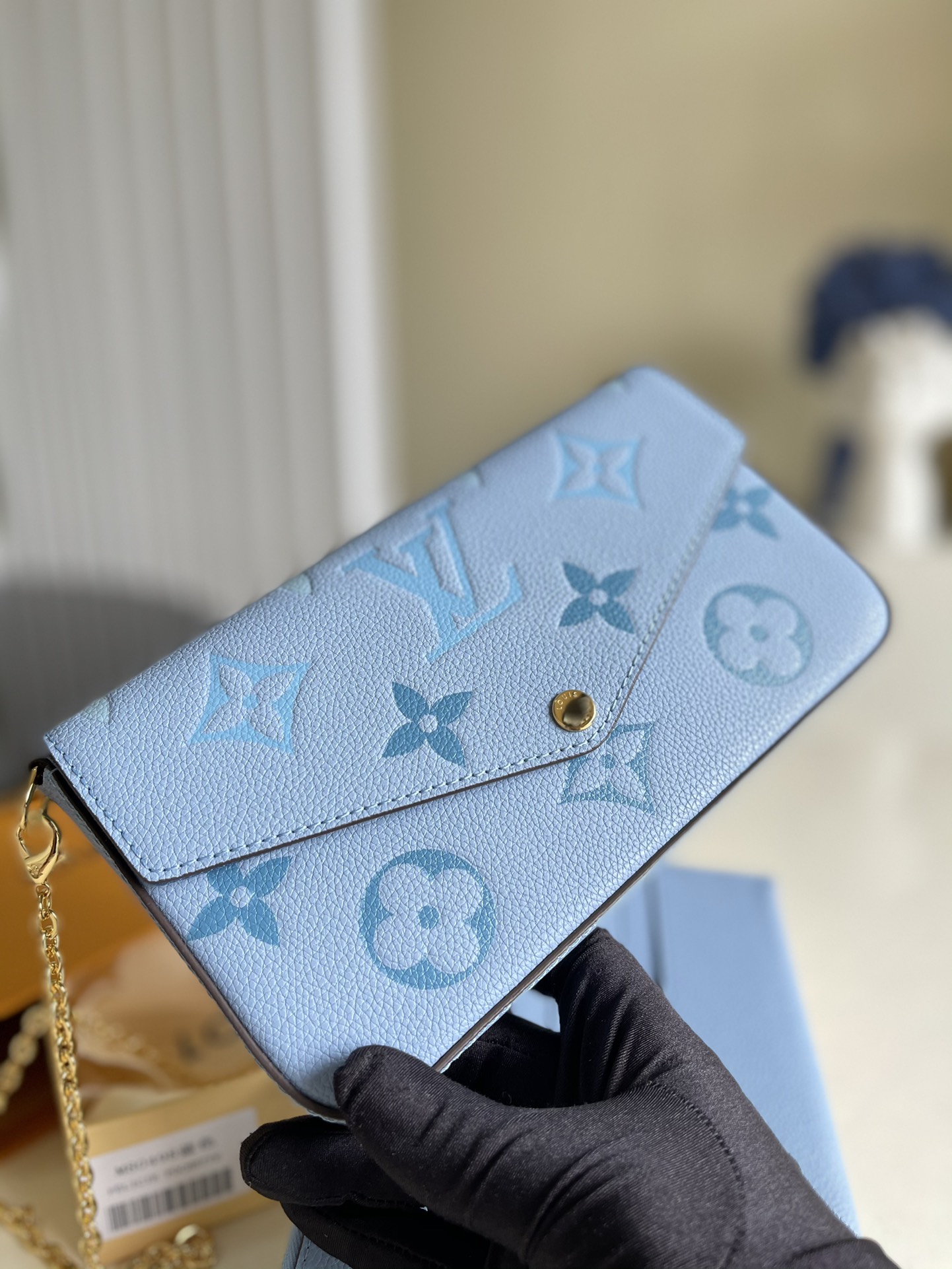Louis Vuitton Felicie Pochette Tourterelle Blue Monogram Empreinte For Women, Women’s Wallet 8.3in/21cm LV