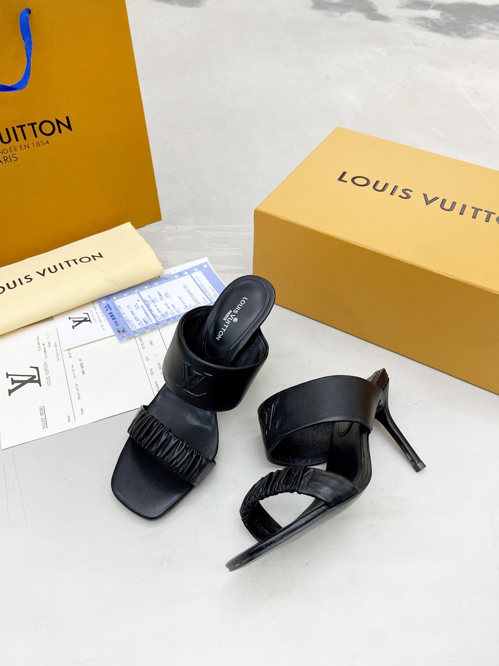 Louis Vuitton Women’s Drapy Mule Black For Women LV 1AAB5P