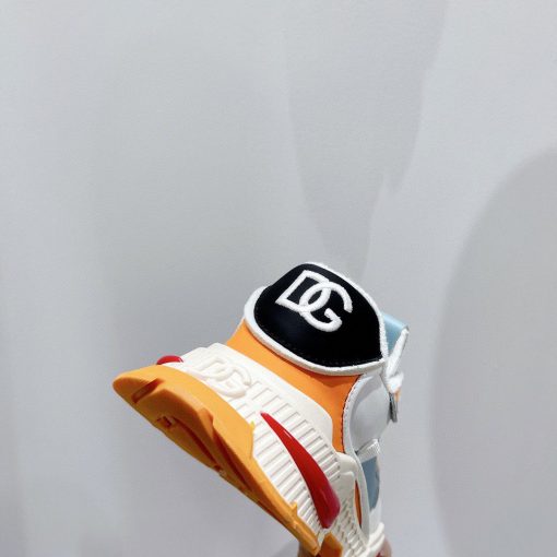 d2c1ab60.jpg