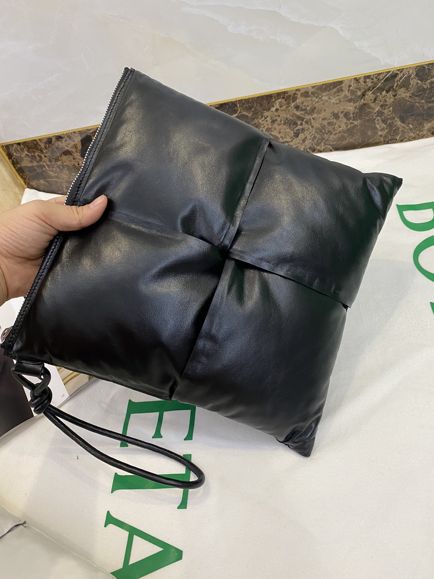 Bottega Veneta Clutch Black, For Women, Women’s Bags 11in/28cm