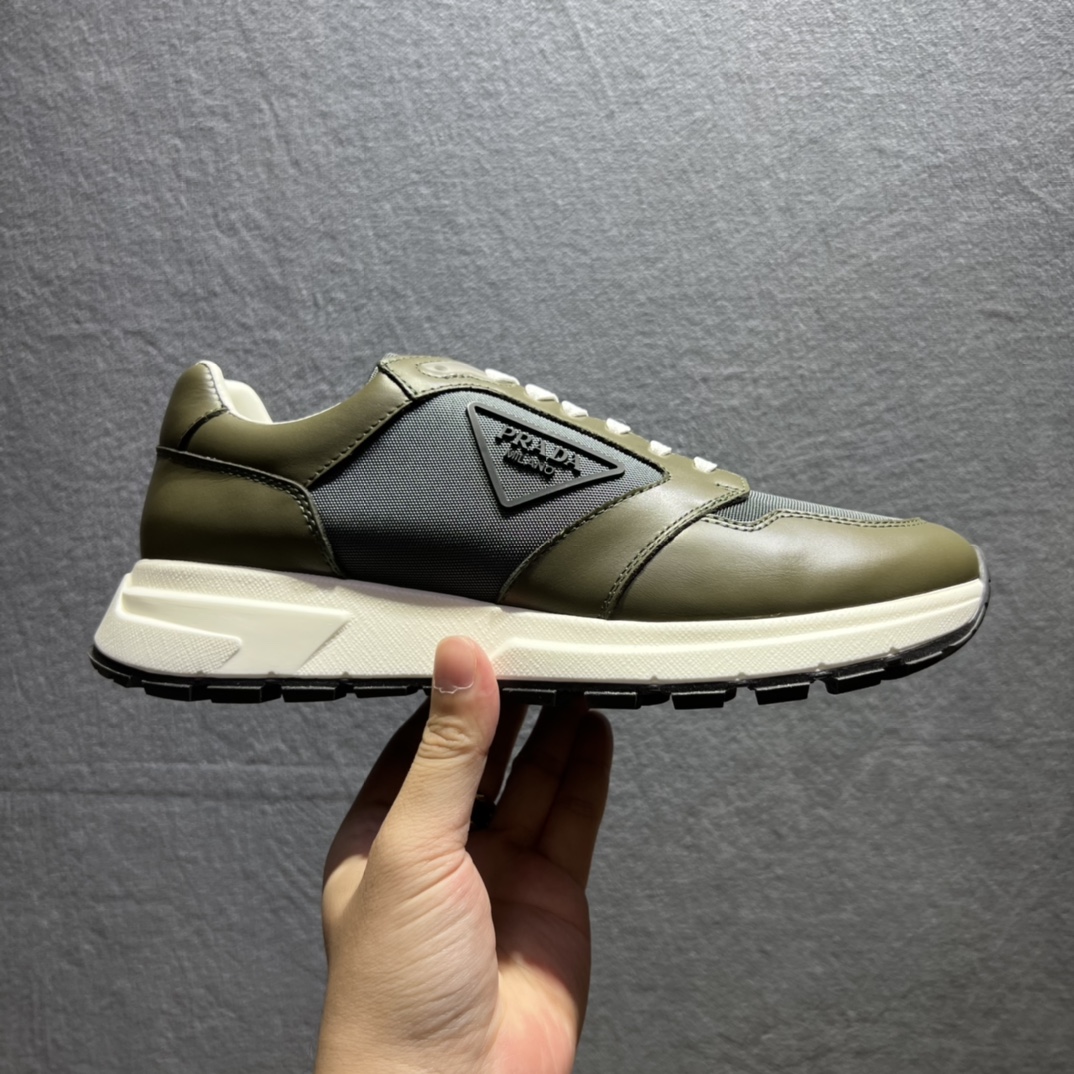 Prada Prax 01 Sneakers Green For Men 1.8in/45mm Prada 