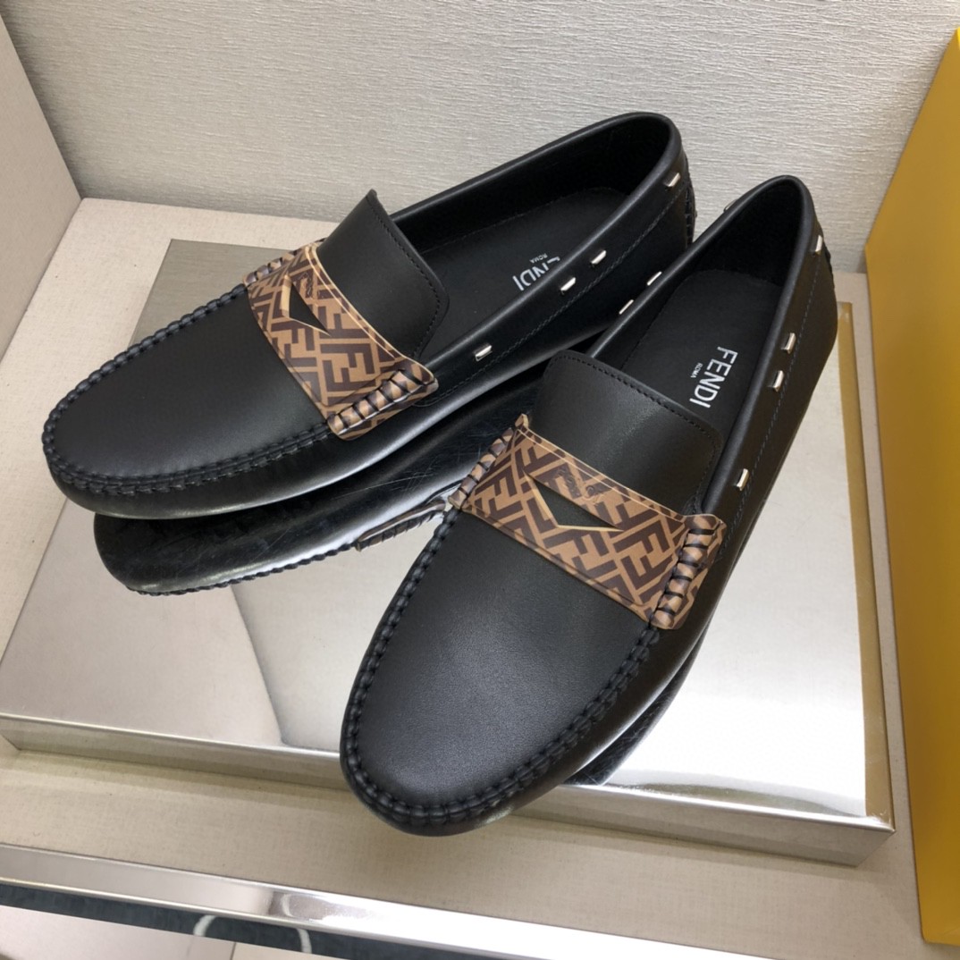 Fendi Force Black Loafers For Men 7D1473