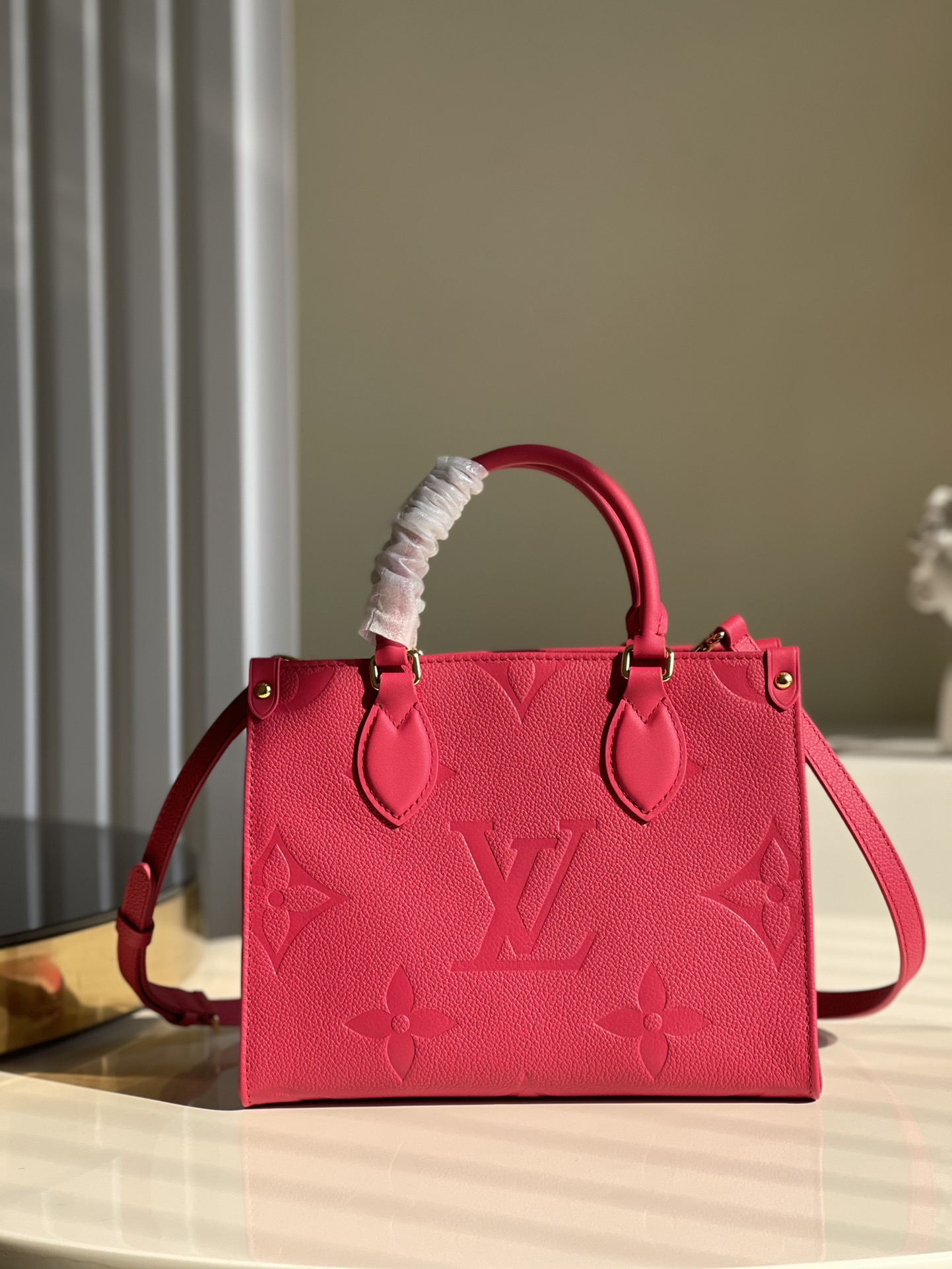 Louis Vuitton OnTheGo PM Tote Bag Monogram Empreinte Rosy For Women, Women’s Handbags, Shoulder And Crossbody Bags 9.8in/25cm LV M45660