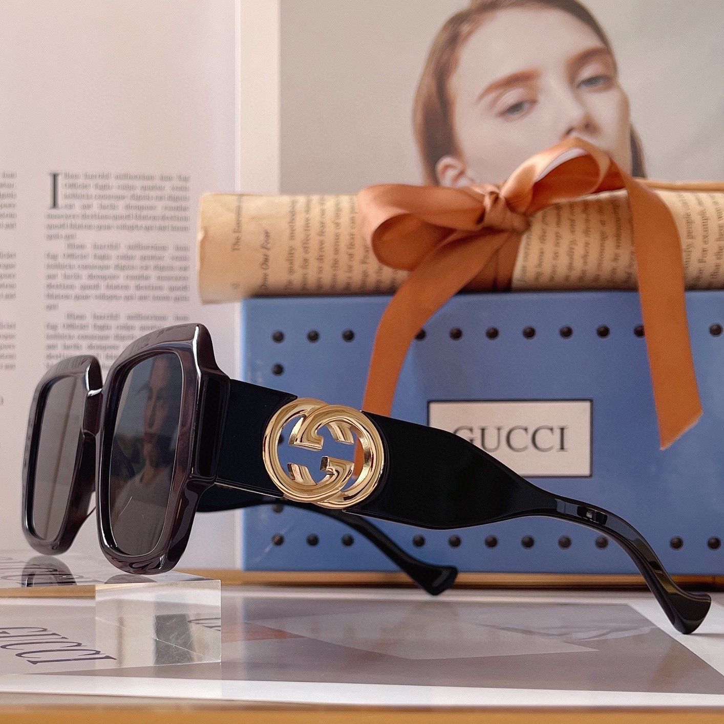 Gucci Rectangular Frame Sunglasses