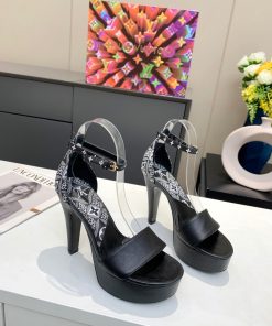 Louis Vuitton Women’s Afterglow Platform Sandal Black And White For Women LV