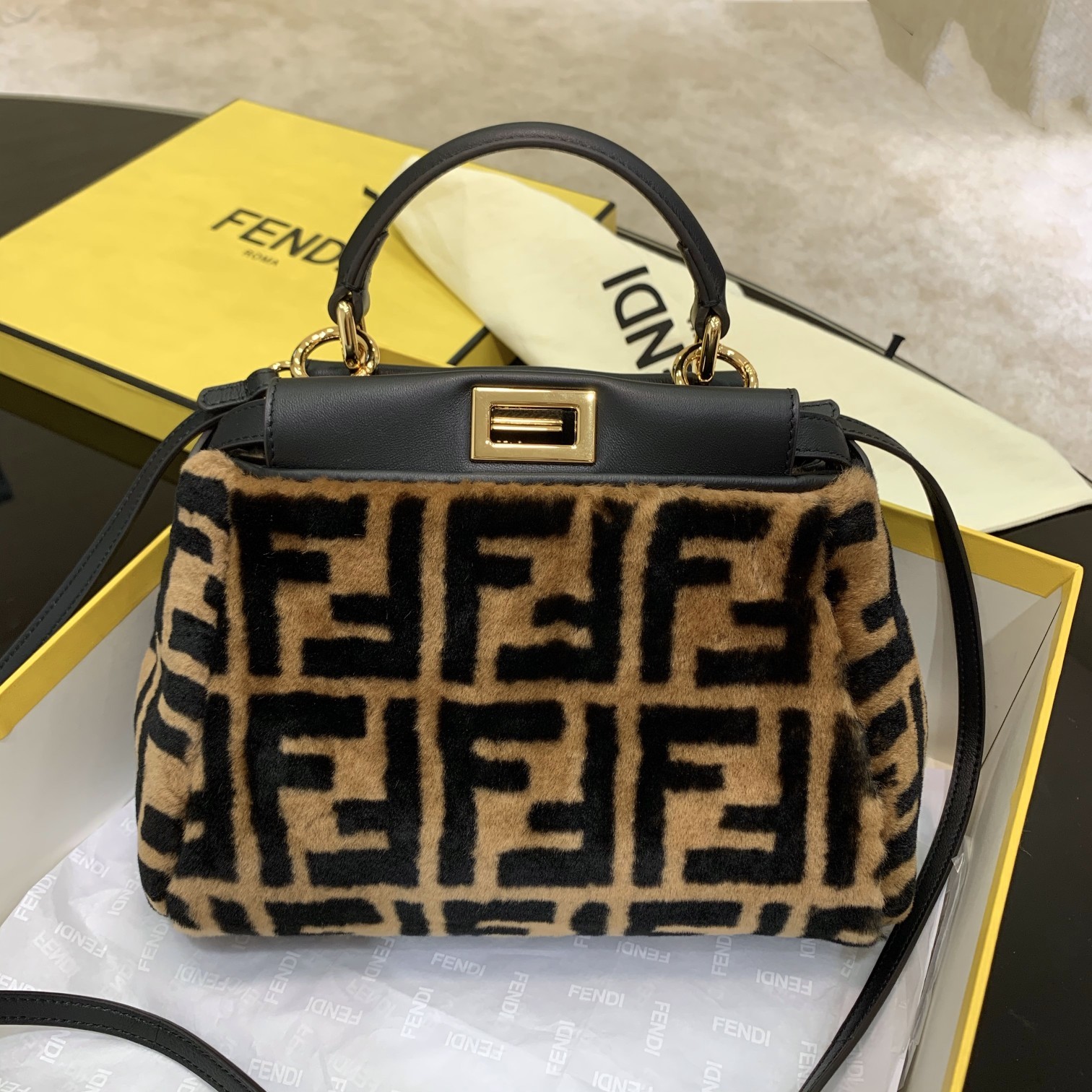 Fendi Handle Bag 27cm Brown