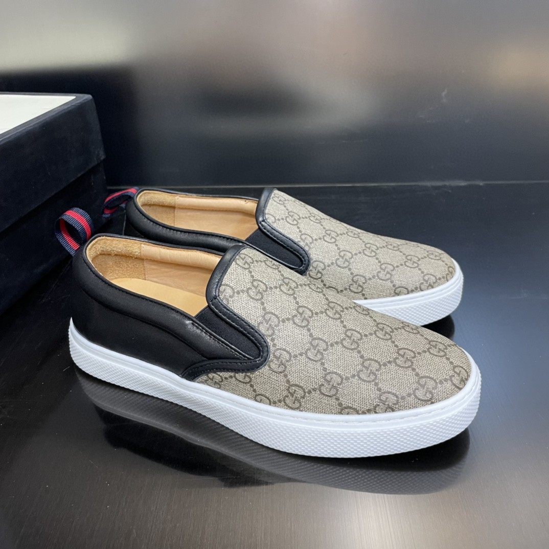 Gucci Supreme Slip-On Loafer Gray For Men 456202