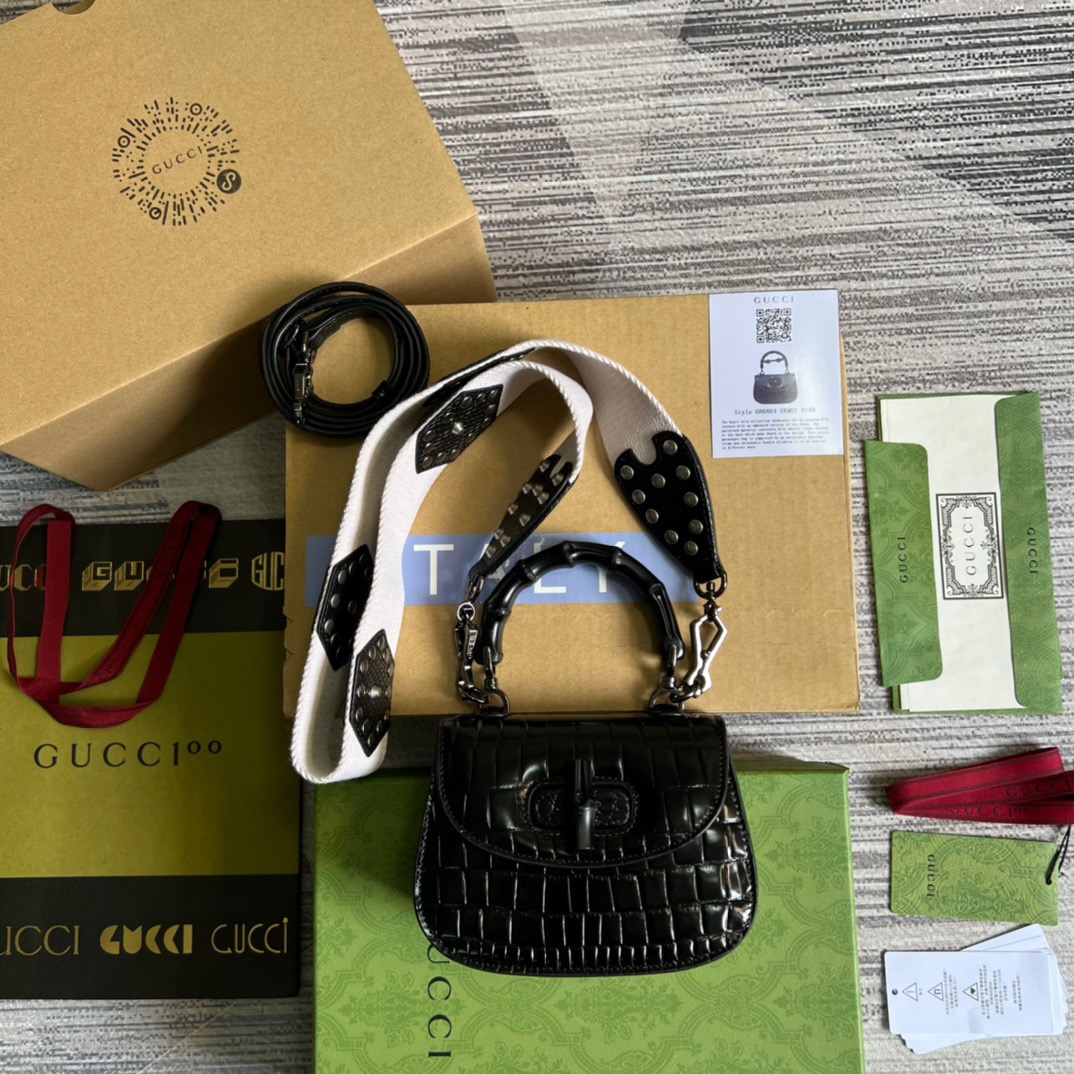Gucci Bamboo 1947 Crocodile Mini Top Handle Blac Red For Women, Women’s Bags 6.7in/17cm GG
