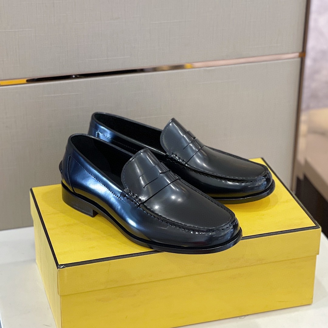 Fendi Force Black Loafers For Men