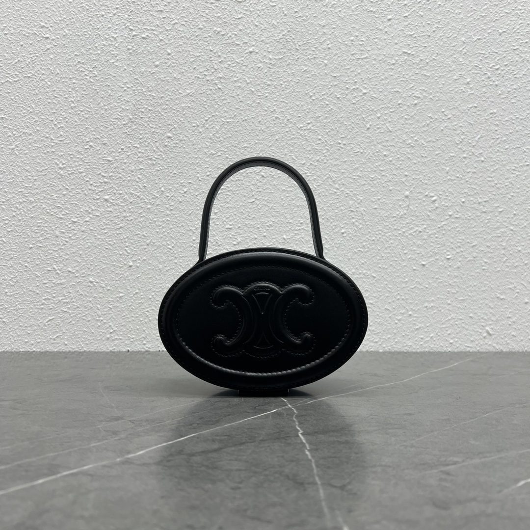 Celine Oval Minaudiere Cuir Triomphe Black For Women 6in/11.5cm 