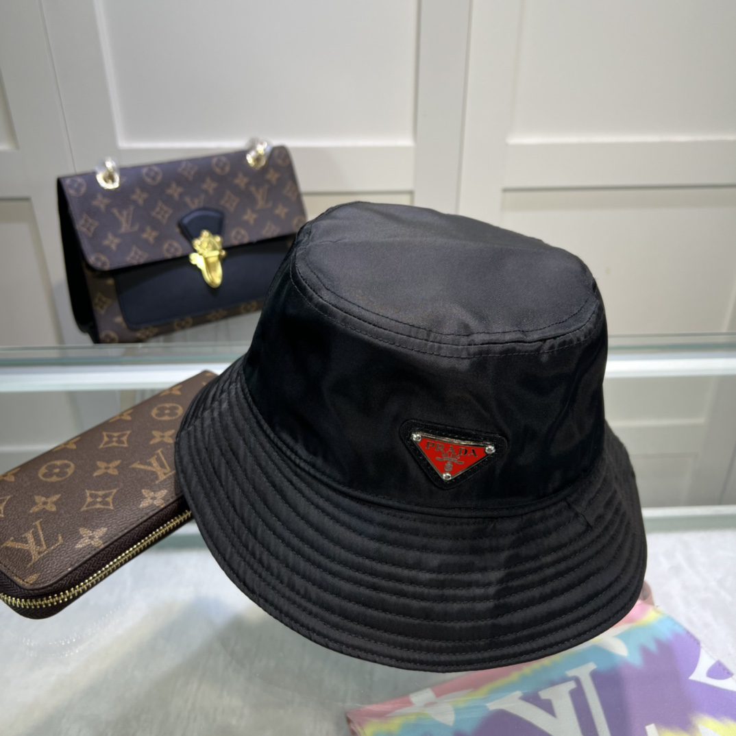 Prada Re-Nylon Bucket Hat Black Prada Hat