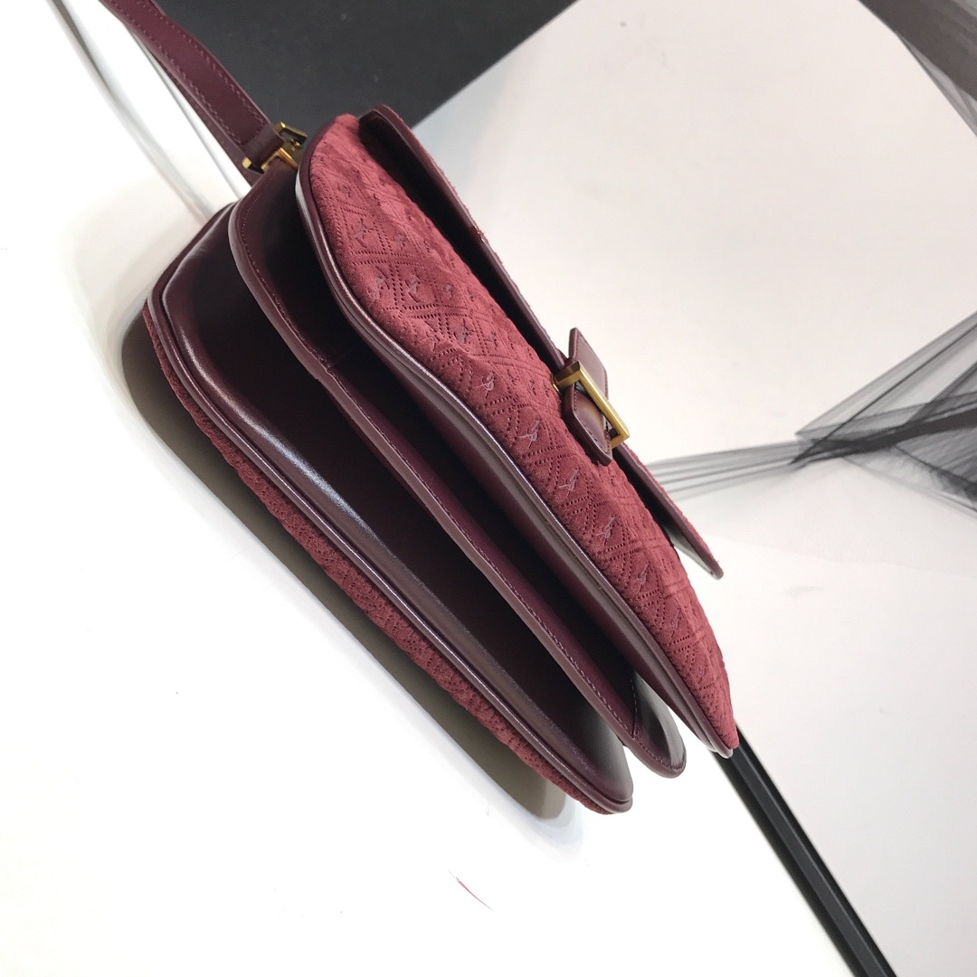d73244b0.jpg