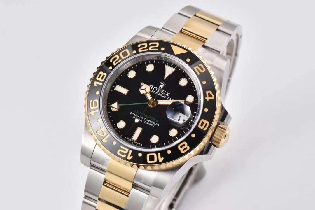 Rolex GMT – Master II 40mm Gold/Silver Toned For Men