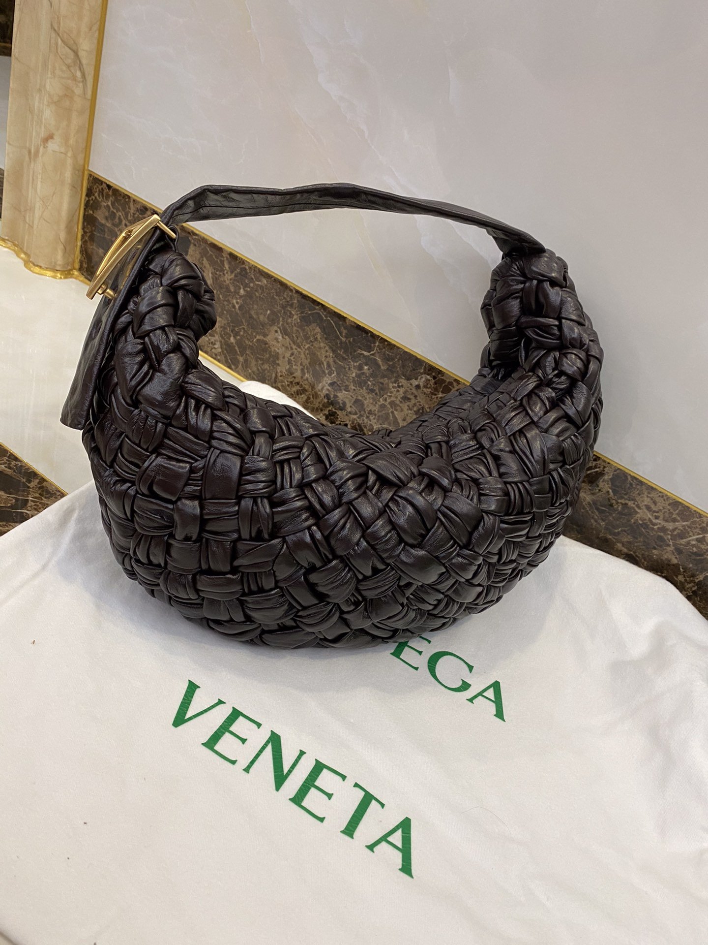 Bottega Veneta Banana Brown, For Women, Women’s Bags 13.9in/35.5cm