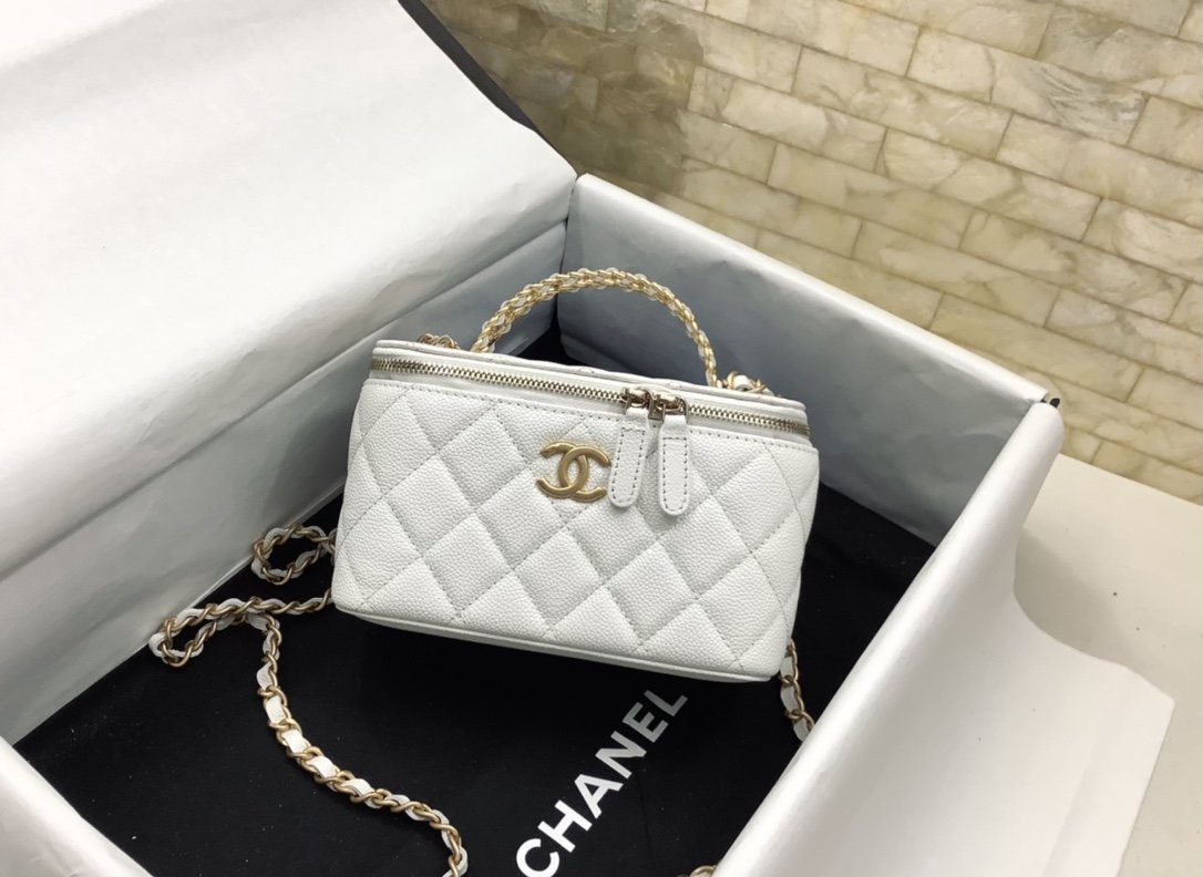 Chanel Small Vanity Case White For Women, Women’s Bags 5.9in/15cm