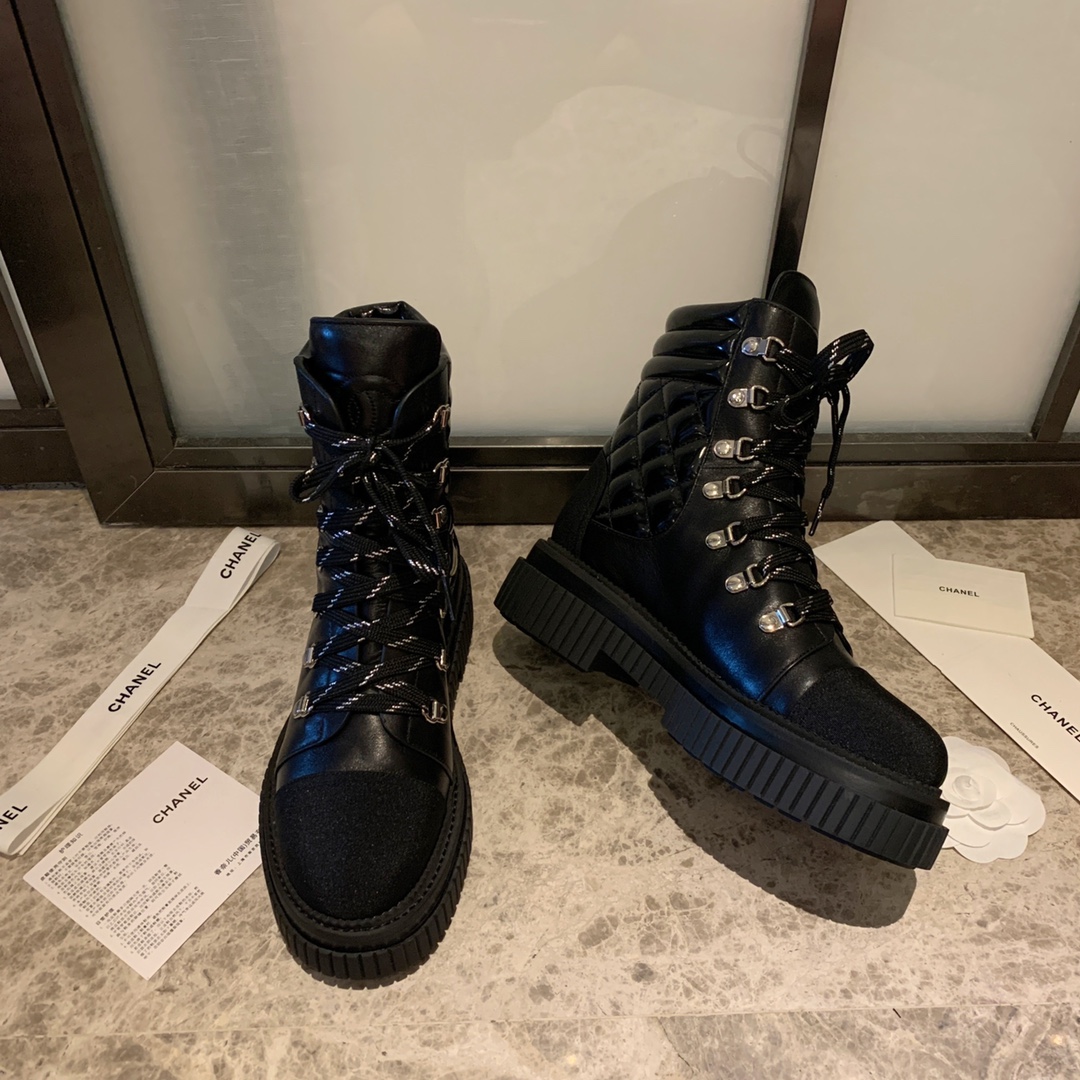 Chanel Women’s Lace Up Bright Black For Women 0,7in/ 2cm